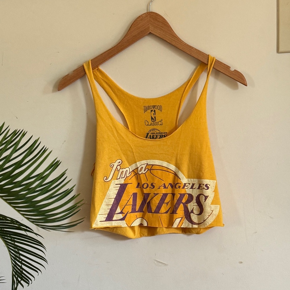 Lakers Tee 💛